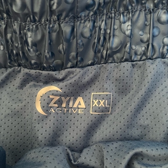 ZYIA‎ Blued Steele Bubbles High Rise Bomber Shorts - Picture 2 of 4